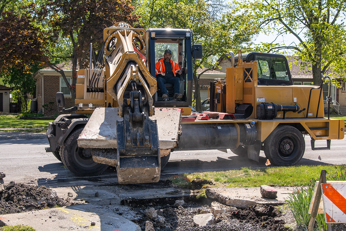 Gradall At Work Image